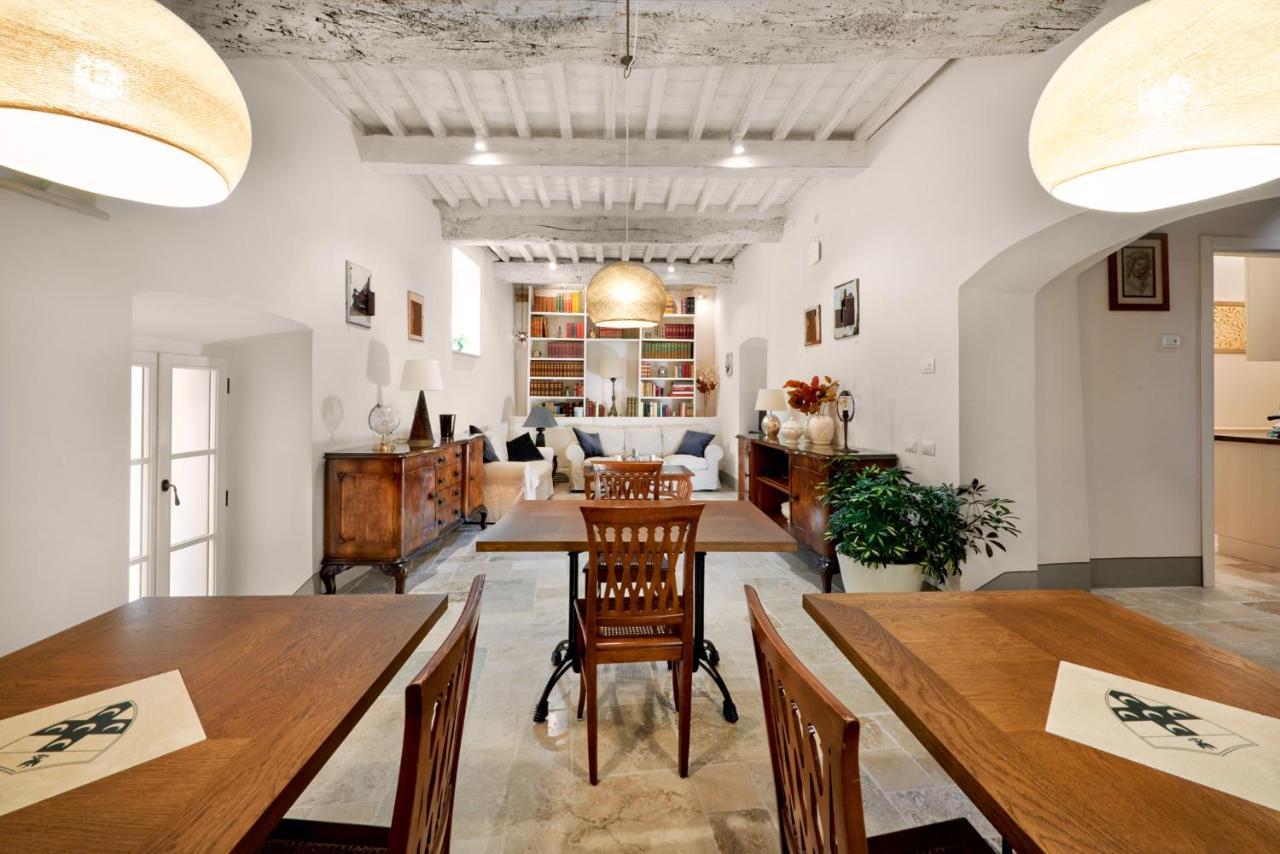 サルテアーノ Palazzo Pio III - Residenza D'Epoca Bed & Breakfast エクステリア 写真