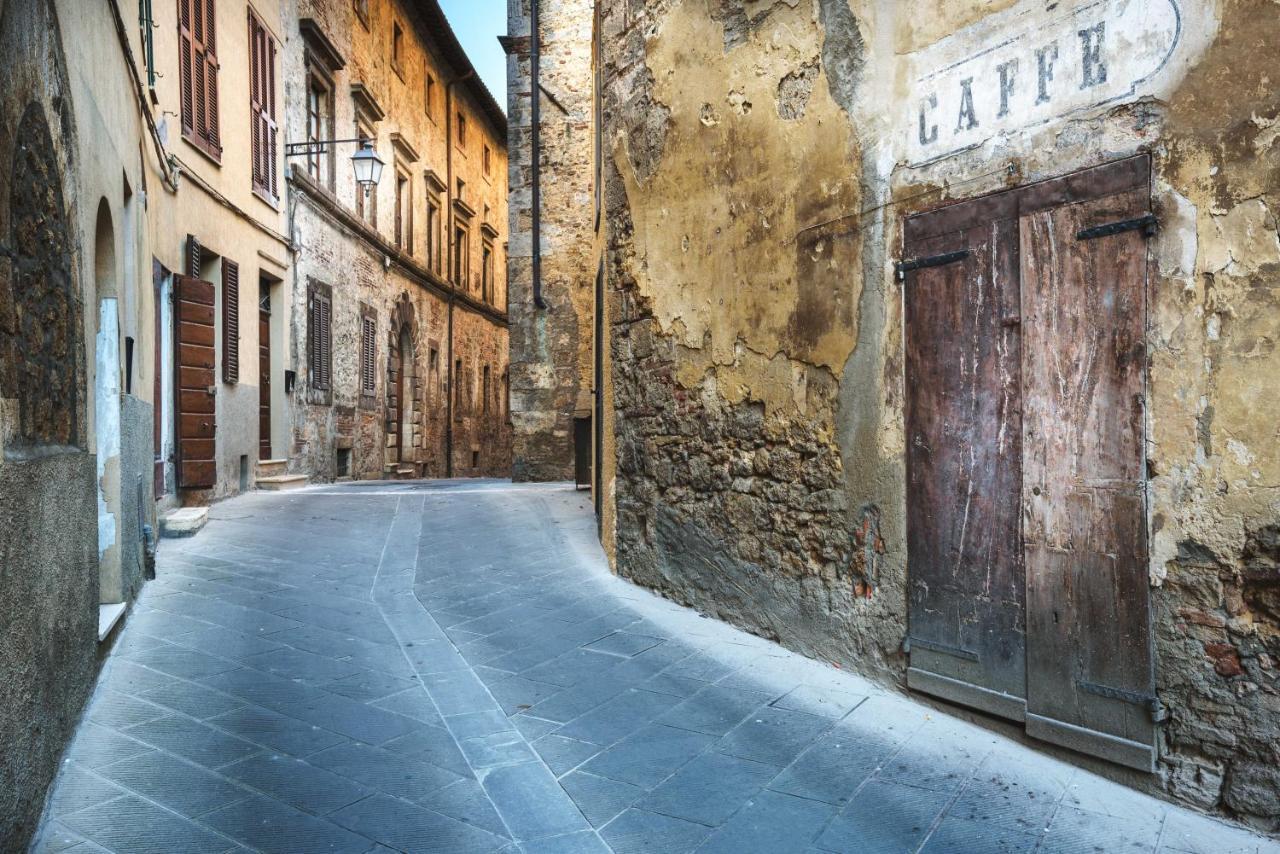 サルテアーノ Palazzo Pio III - Residenza D'Epoca Bed & Breakfast エクステリア 写真