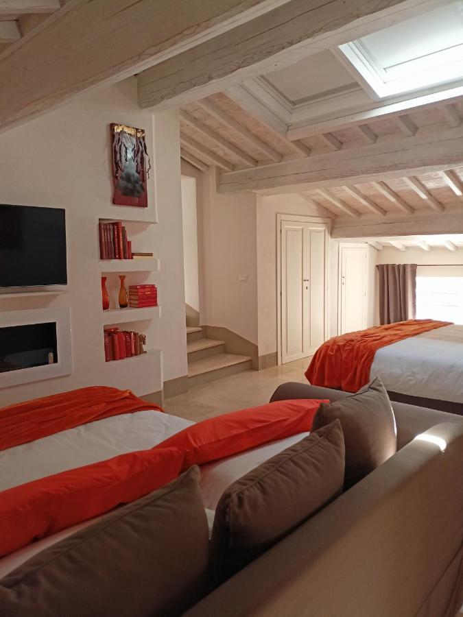 サルテアーノ Palazzo Pio III - Residenza D'Epoca Bed & Breakfast エクステリア 写真